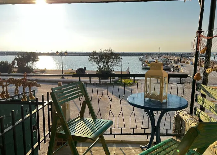 Fenia's Beachfront House Tatil Evi Skála Kallirákhis