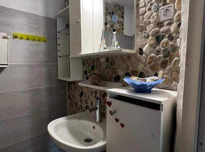 Fenia's Beachfront House * Skála Kallirákhis