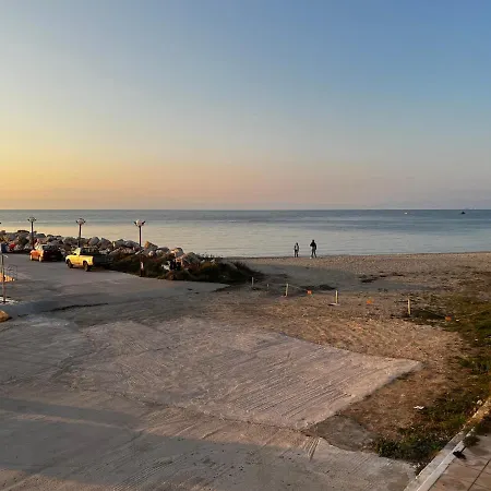 Fenia's Beachfront House * Skala Kallirakhis
